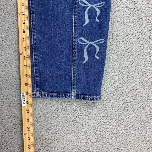 Old Navy Custom Upcycled Loose Hi-Rise Utility Pockets Straight Jean | Size:16P - Picture 11 of 16